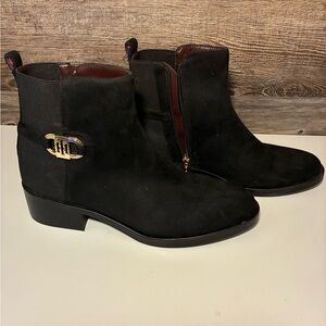 Tommy Hilfiger Black Ankle Boots with Gold Accent